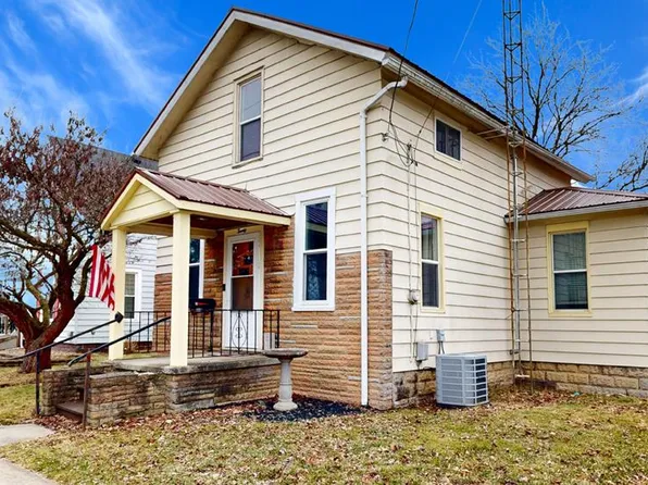 20 Sharon St, Shelby, OH 44875