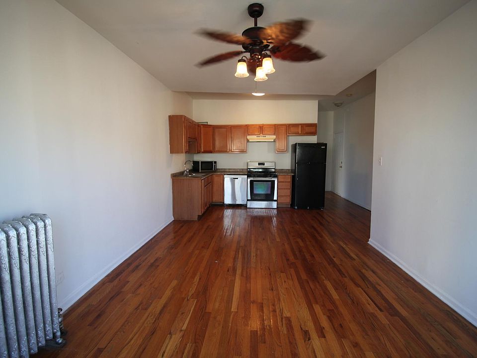1st image of 2316 N California Ave APT 81