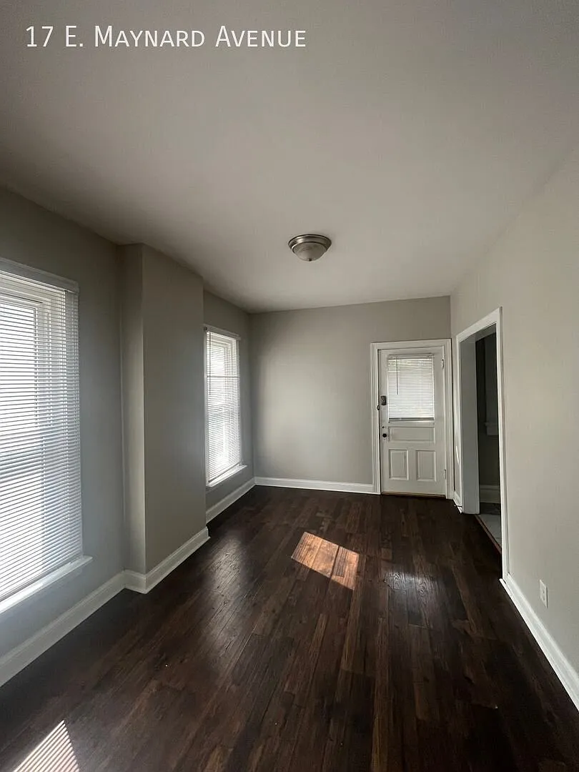 OSU Townhouse Right Next to High St Available Fall 2027! — Photo 4