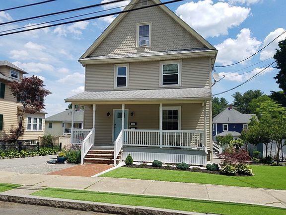 12 Cedar St, Wakefield, MA 01880 | Zillow