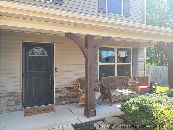 4th image of 139 Spillburg Ct