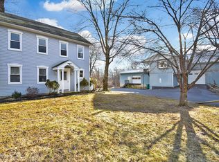 389 Meyer Rd, Nazareth, PA 18064
