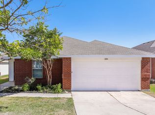 1016 Fort Apache Dr, Haslet, TX 76052