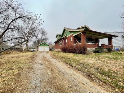 1821 E 83rd St, Kansas City, MO, 64132