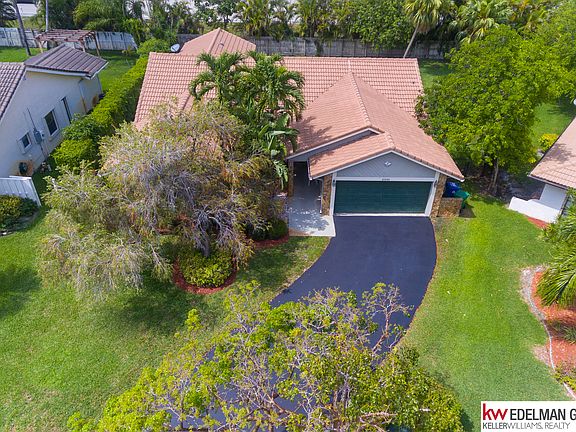 2nd image of 10595 NW 7th Pl