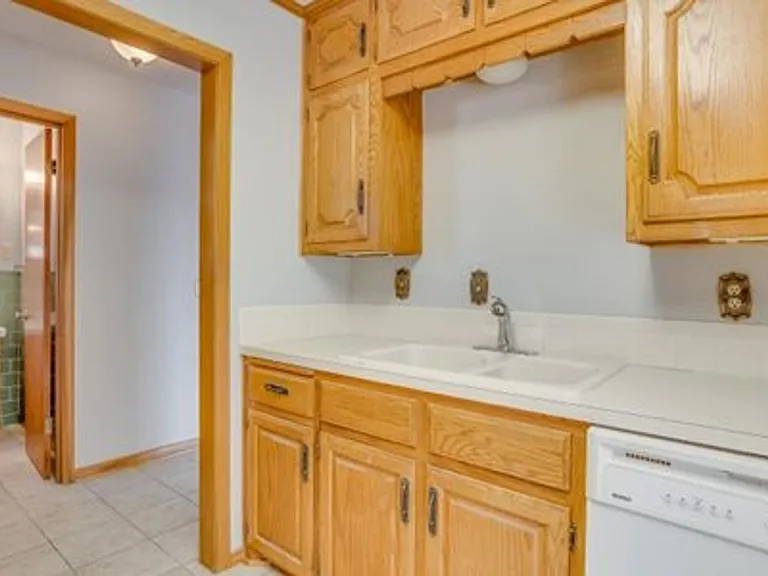 835 N Westlink Ave — Photo 13