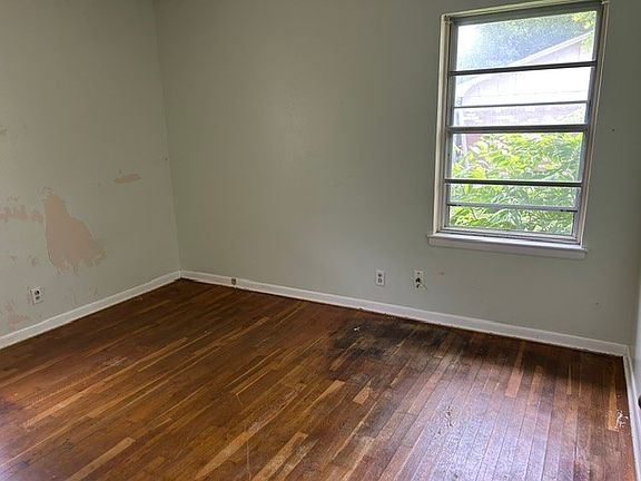 5th image of 1821 W Belden St