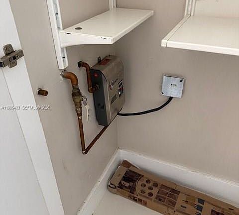 3rd image of 3600 NE 170th St APT 407