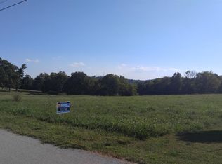 22 Thoroughbred Ln, Hartsville, TN 37074
