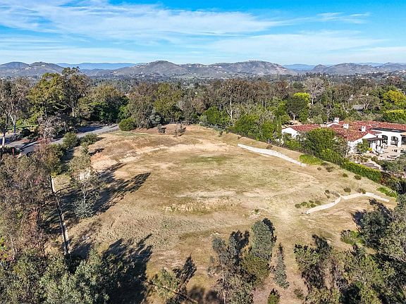 2nd image of 5281 La Glorieta #0
