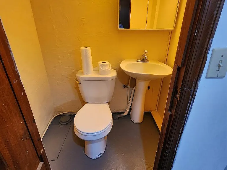 317 Fern St — Photo 6