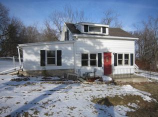 W1298 N Lake Shore Dr, Genoa City, WI 53128