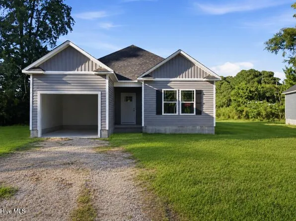310 Camp Creek Drive, Oriental, NC 28571
