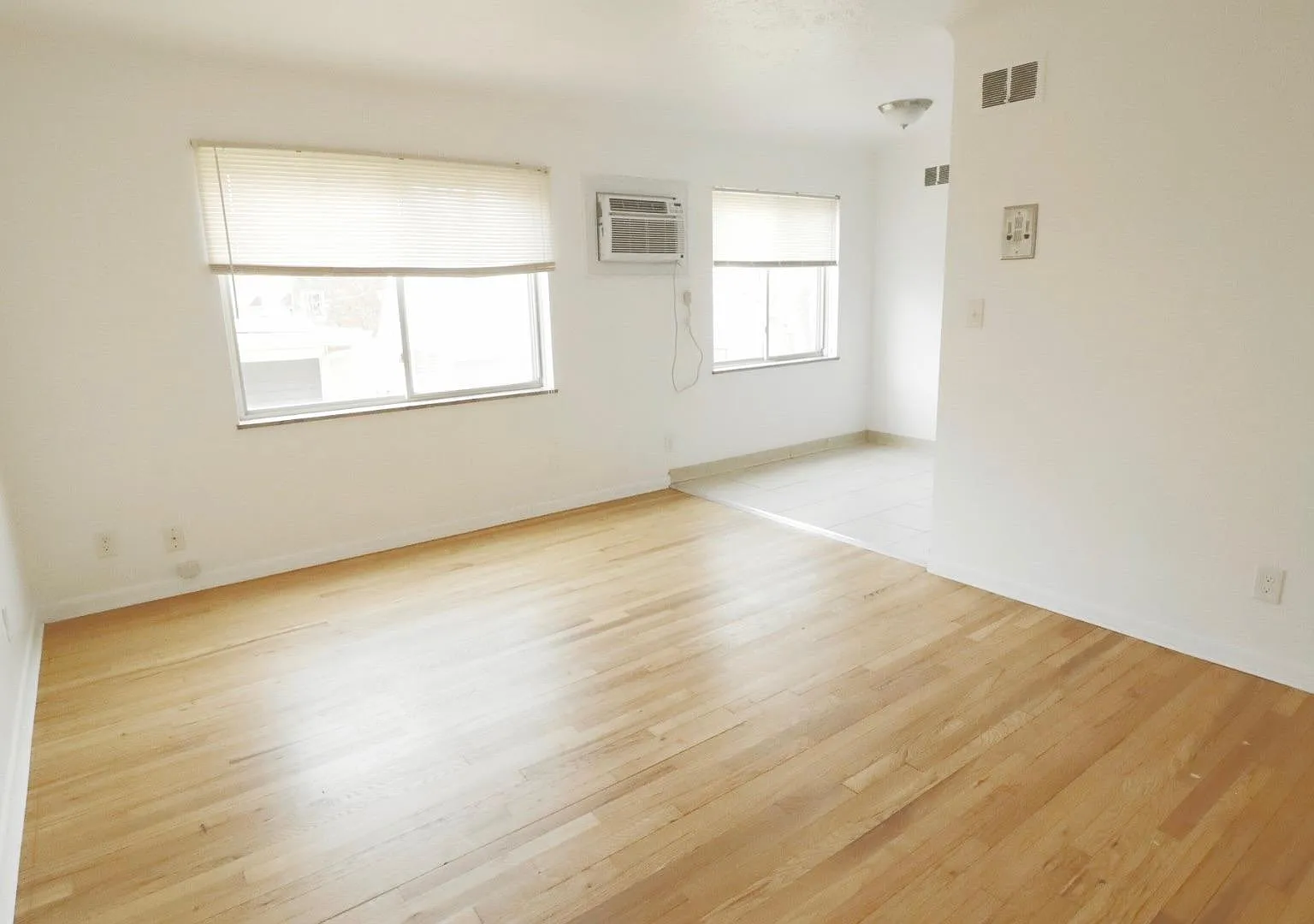 1 bed, 650 sqft, $1,000 — Photo 1