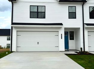 8846 Chapman Triangle Way, Knoxville, TN 37920