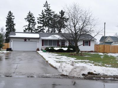 909 Merryview Dr, Sturgis, MI, 49091