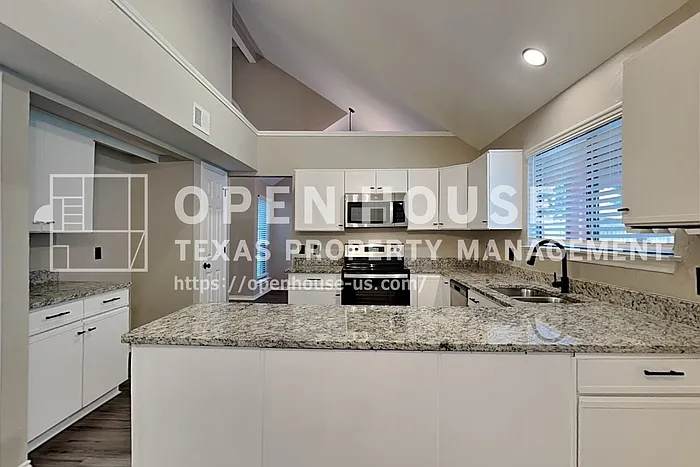 4161 Heartstone Dr — Photo 6