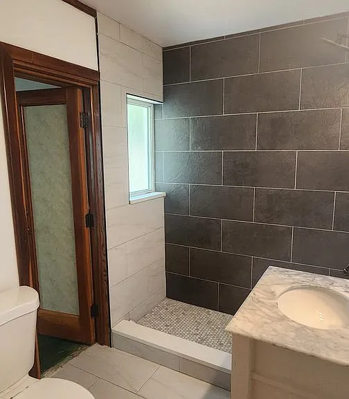 485 N Shore Dr — Photo 24