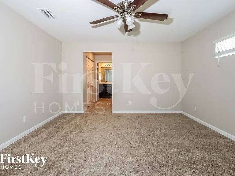 310 SW Undallo Rd — Photo 8