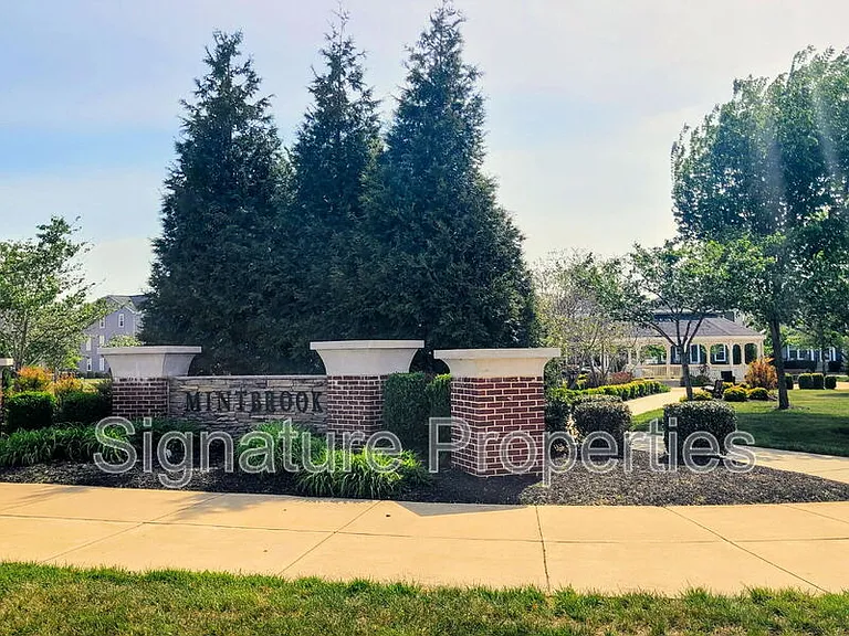 7504 Hancock St — Photo 3