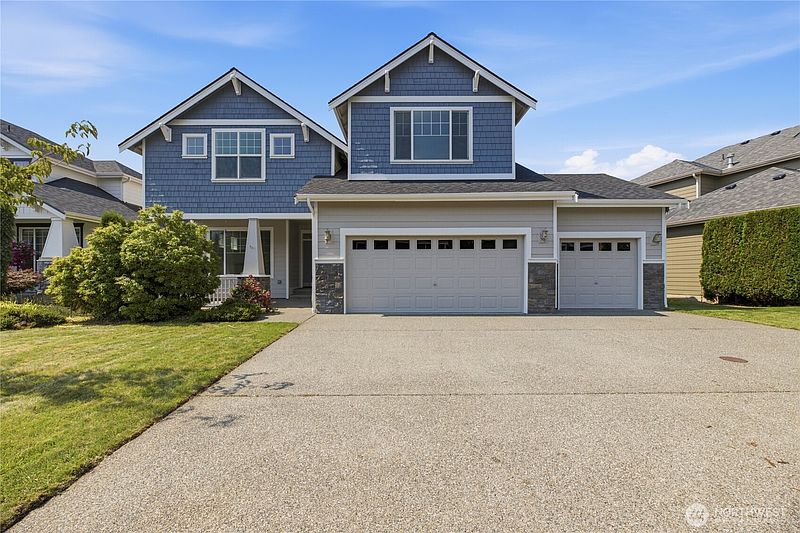2nd image of 9228 227th Avenue E
