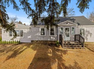 1693 Brown Ave, Manchester, NH 03103