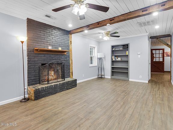 2nd image of 614 W Thurman Road