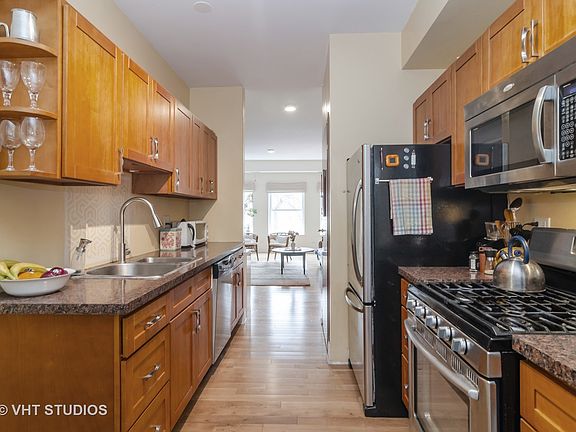5th image of 7325 N Paulina St Unit 2