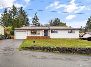 2721 SW 327th St, Federal Way, WA 98023