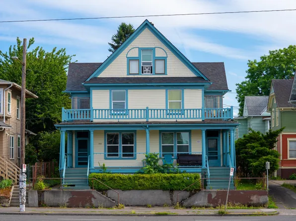 1902 E Burnside St, Portland, OR 97214
