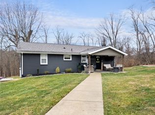 110 Yew Ln, Rillton, PA 15678