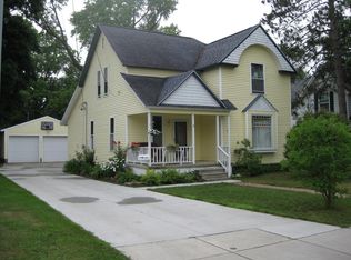 123 W 2nd St, Gaylord, MI 49735