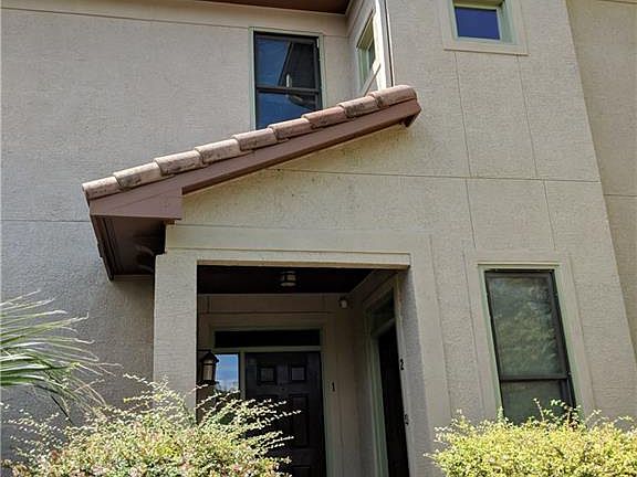2nd image of 2226 Westlake Dr #12