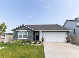 3540 W Early Light Dr, Meridian, ID 83642