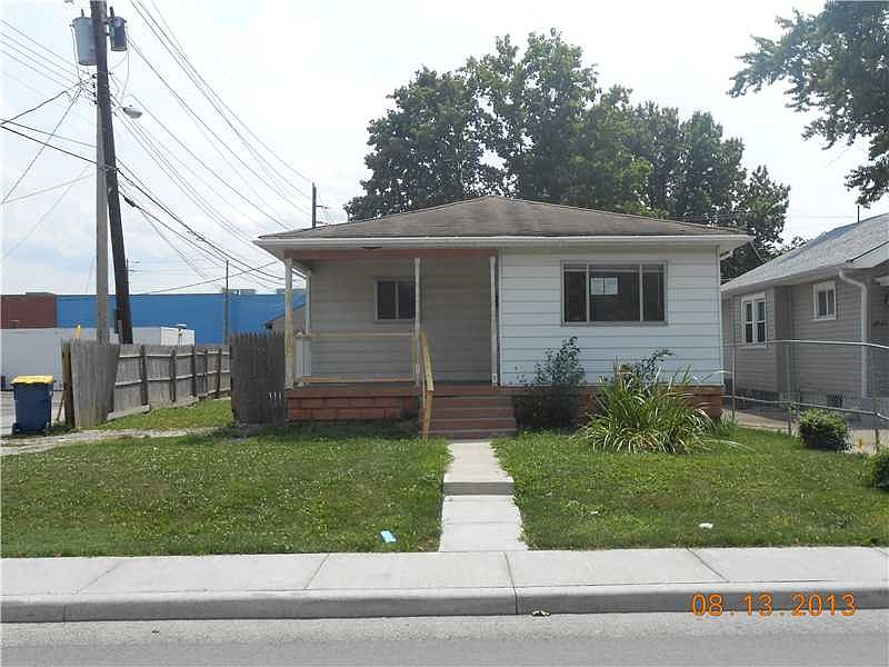 1st image of 4917 Ford St