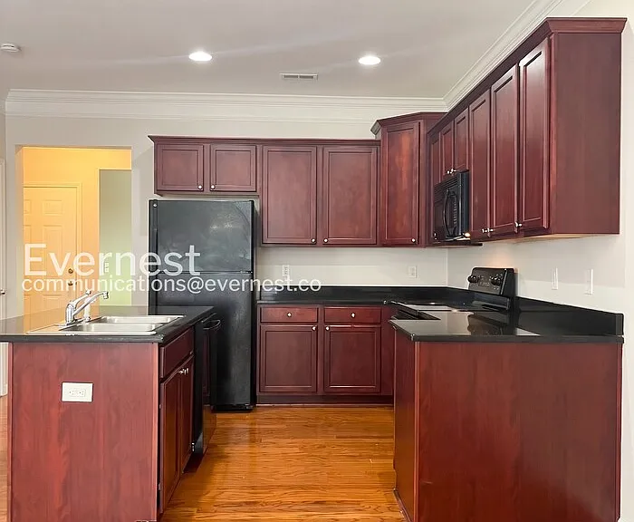 8311 Saint Danasus Dr — Photo 2