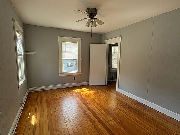 5th image of 91 Duke St APT 3
