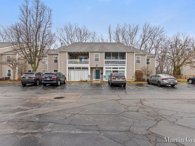 3101 Poplar Creek Dr SE Unit 103, Kentwood, MI, 49512