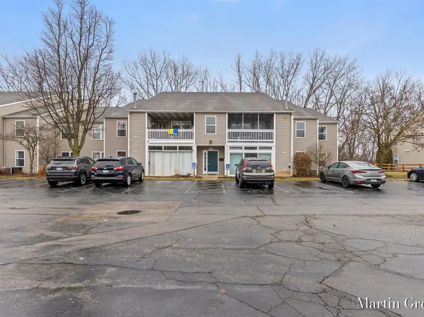3101 Poplar Creek Dr SE Unit 103, Kentwood, MI 49512
