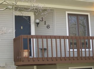 316 Crescent Spring Dr, Louisville, KY 40206