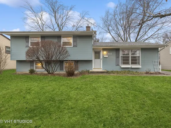 117 W Bailey Rd, Naperville, IL 60565