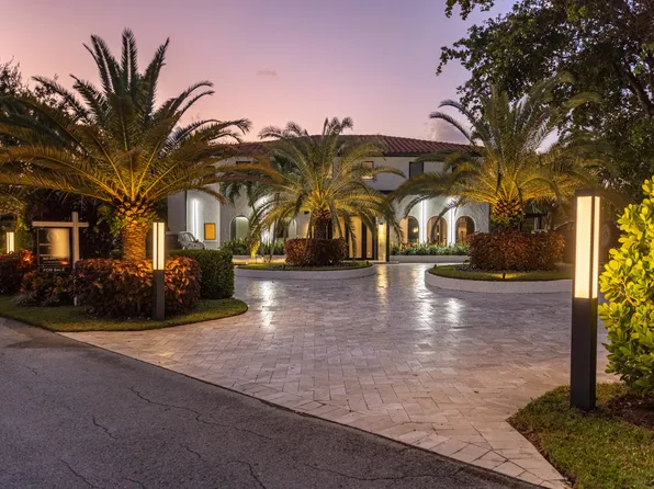 290 NW 6th Street, Boca Raton, FL 33432