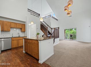 25 Adams Ave Unit 409, Stamford, CT 06902