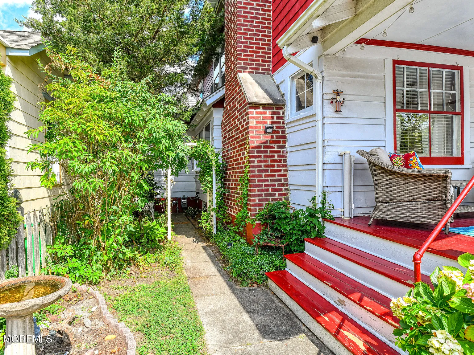 4 bed, 1260 sqft, $2,500 — Photo 4