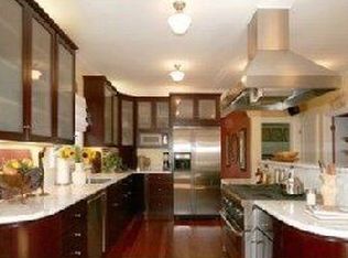 205 Howard Ave, Burlingame, CA 94010