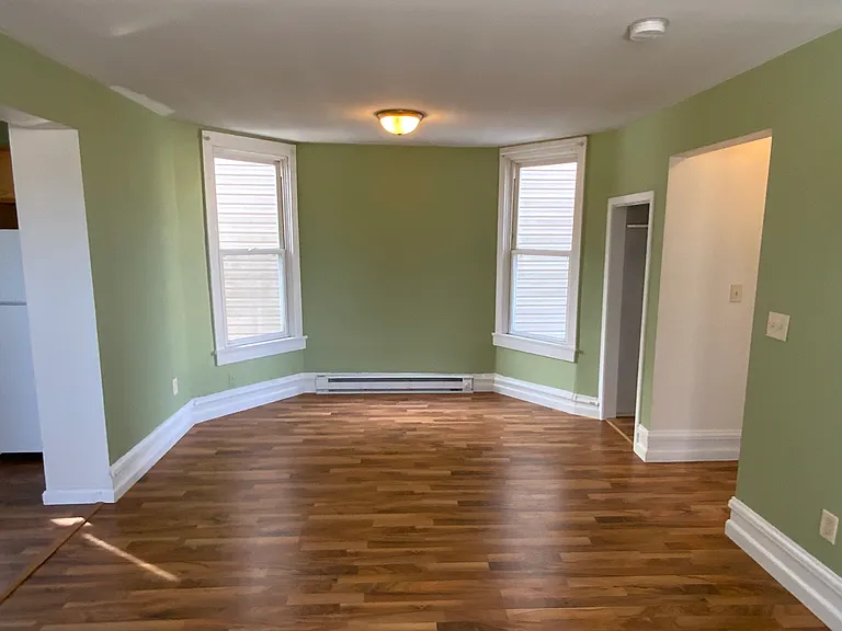 1 bed, 1.0 bath, 700 sqft, $1,100 — Photo 23