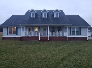 1144 Trabue Rd, White Plains, KY 42464