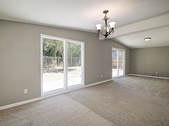 4th image of 721 Beardsley Dr