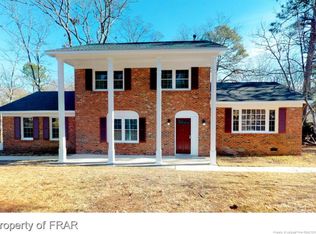 5246 Foxfire Rd, Fayetteville, NC 28303