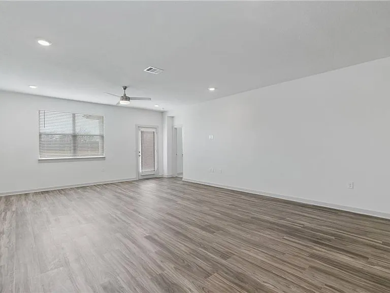 1200 Klee St — Photo 15